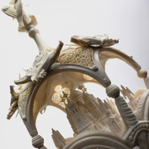 Высокохудожественная скульптура "Кубок во Славу Отечества" из бивня мамонта